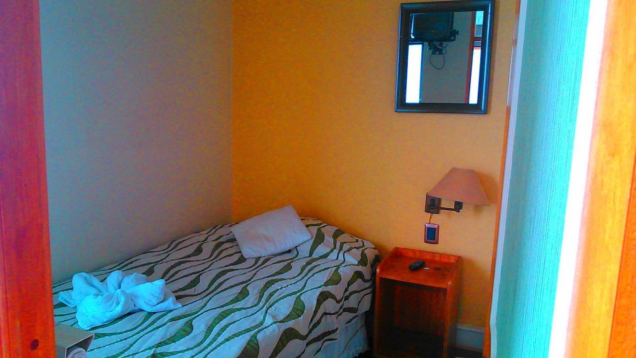 Hostal Don Guillermo Puerto Natales Chambre photo